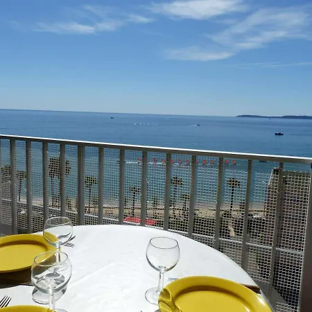 Studio Vue Mer avec Climatisation au Lavandou - FR-1-308-50 Appartement