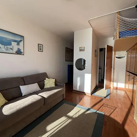 Appartement Studio Vue Mer avec Climatisation au Lavandou - FR-1-308-50